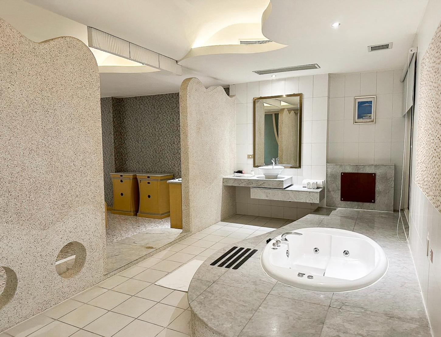 All-Ur Boutique Motel-Jhu Shan Branch Zhushan Bagian luar foto