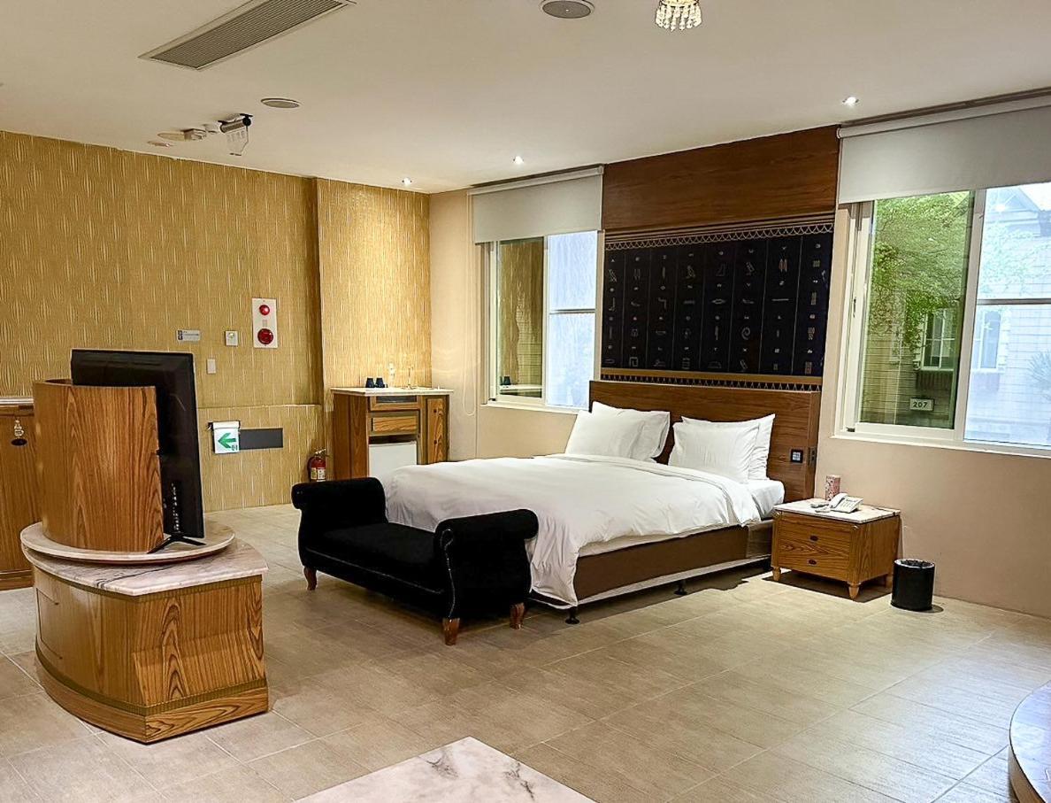 All-Ur Boutique Motel-Jhu Shan Branch Zhushan Bagian luar foto