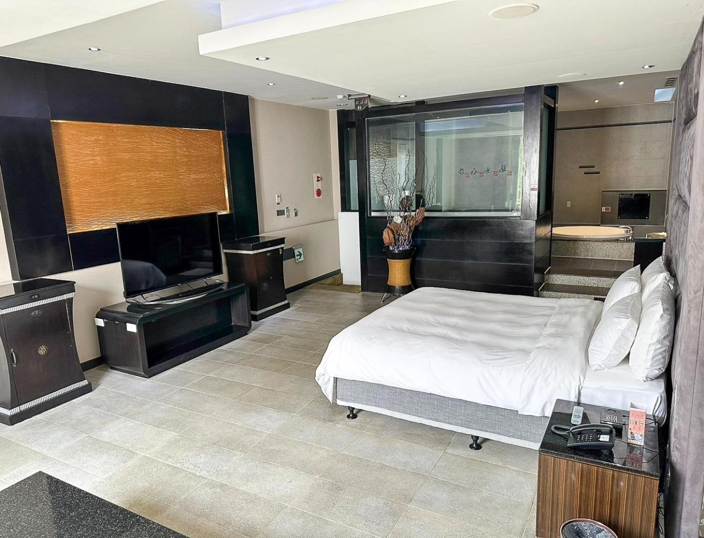 All-Ur Boutique Motel-Jhu Shan Branch Zhushan Bagian luar foto