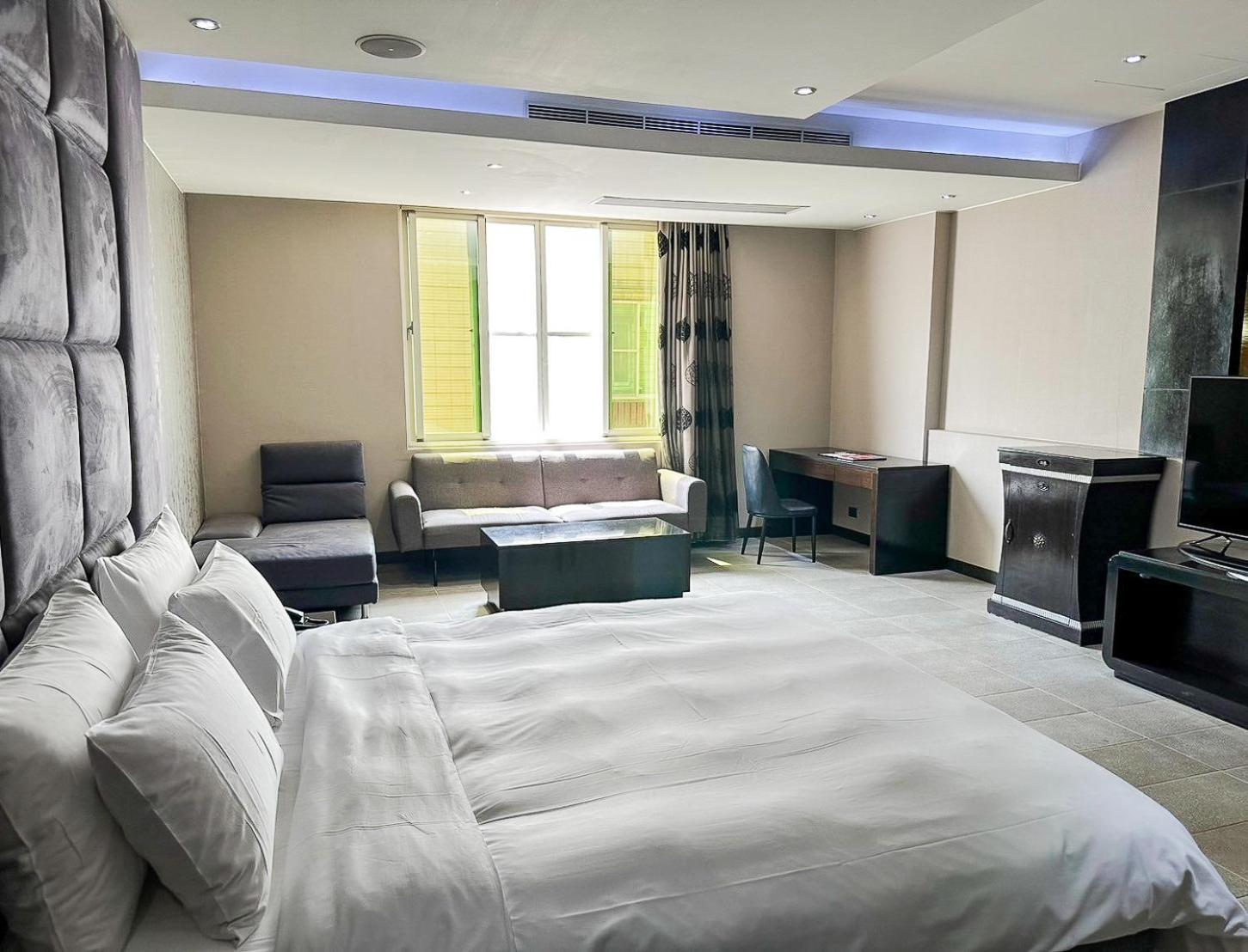 All-Ur Boutique Motel-Jhu Shan Branch Zhushan Bagian luar foto