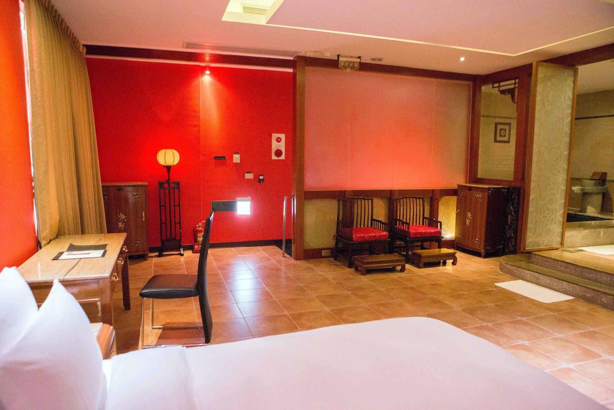 All-Ur Boutique Motel-Jhu Shan Branch Zhushan Bagian luar foto